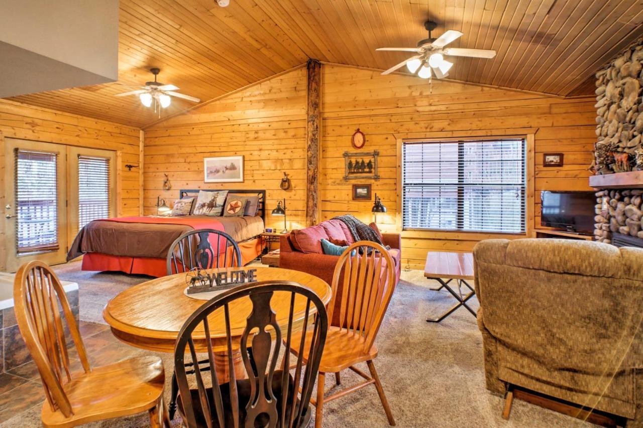 Cabin-Style Studio Right Off The Branson Strip!公寓 外观 照片