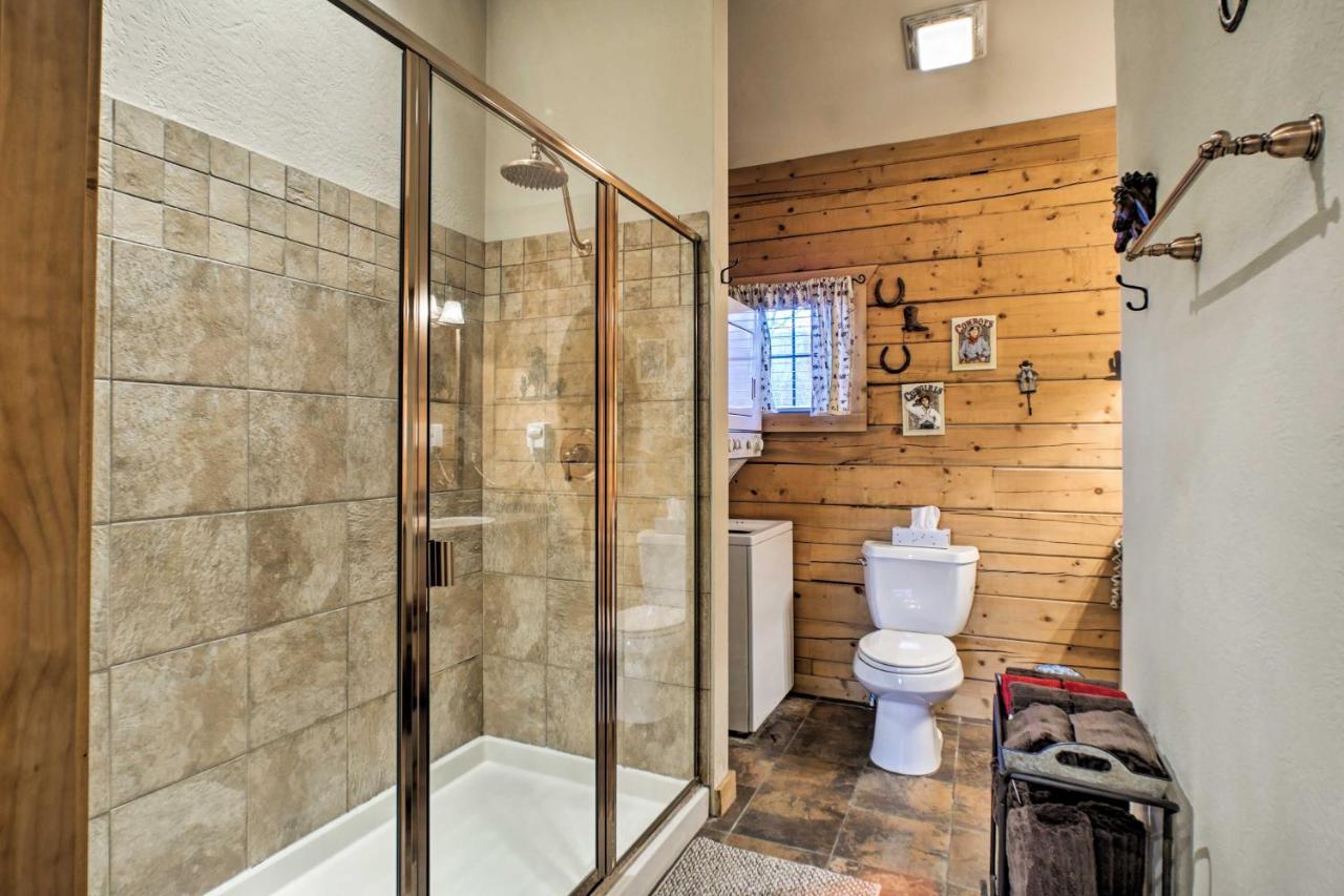 Cabin-Style Studio Right Off The Branson Strip!公寓 外观 照片
